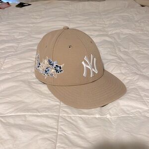 KITH & New Era for Yankees Low Profile Fitted Hat Canvas